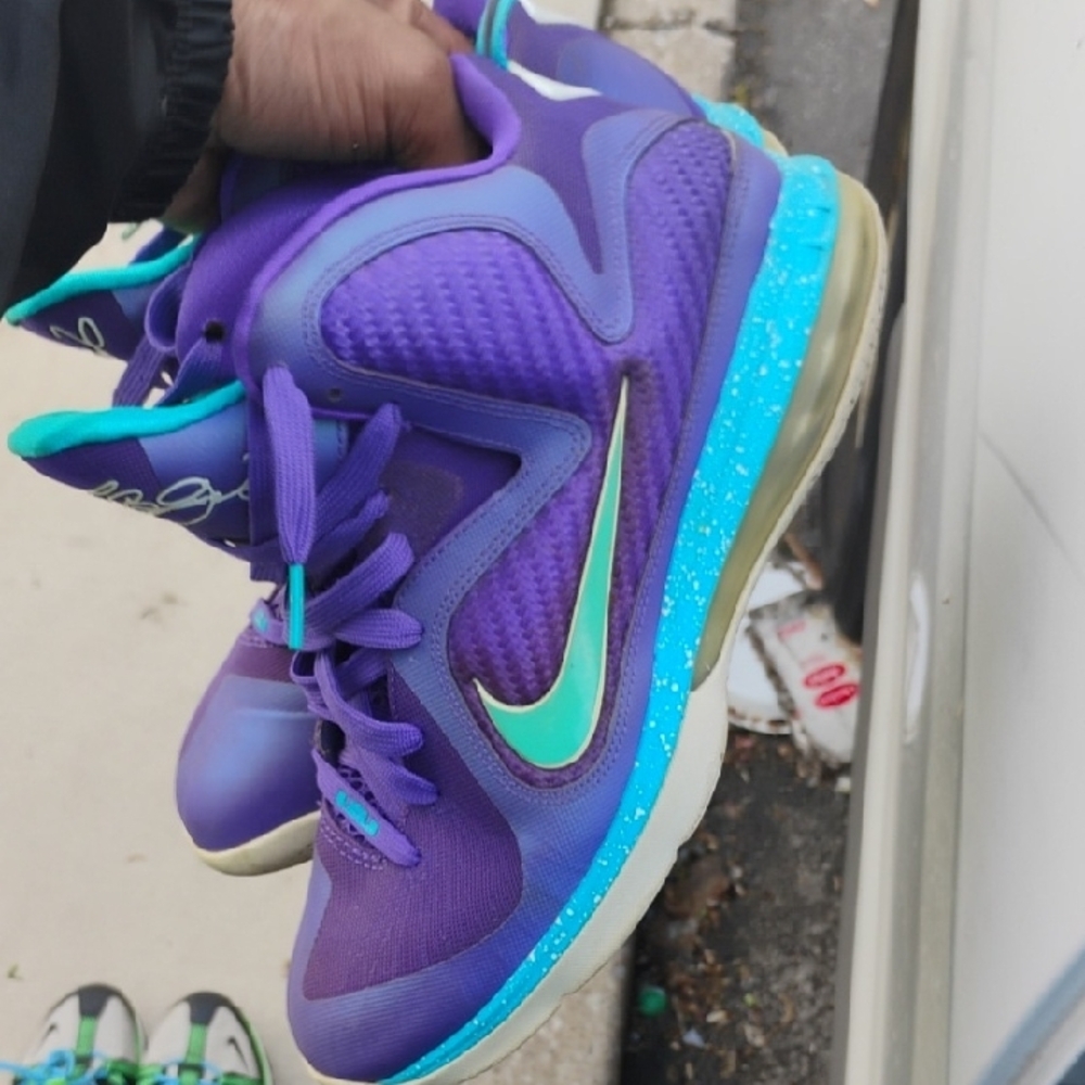 Vibrant Purple Sneakers with Teal Accents